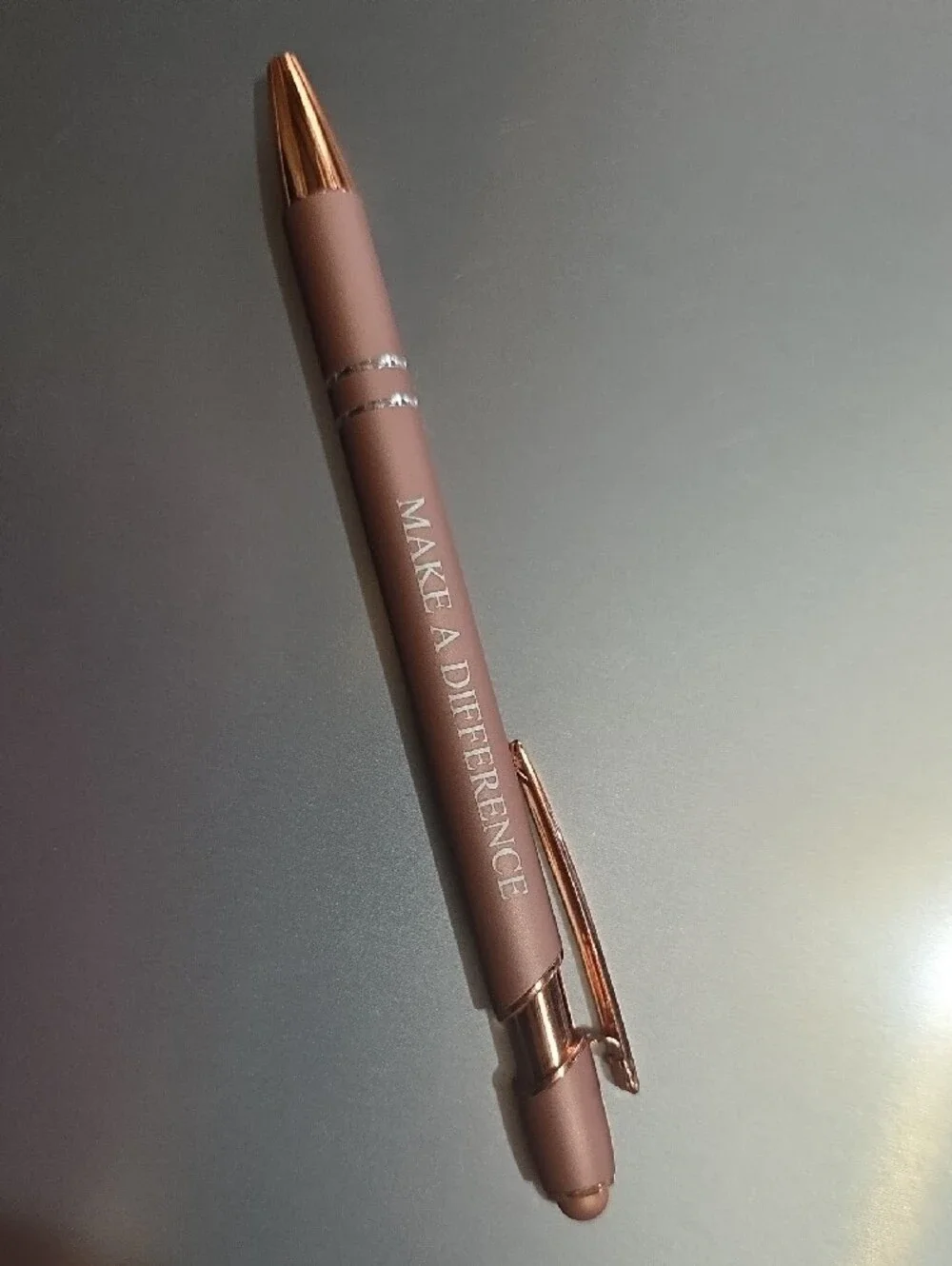 MAKE A DIFFERENCE Rose Gold Stylist Pen with 4 Postit Notes